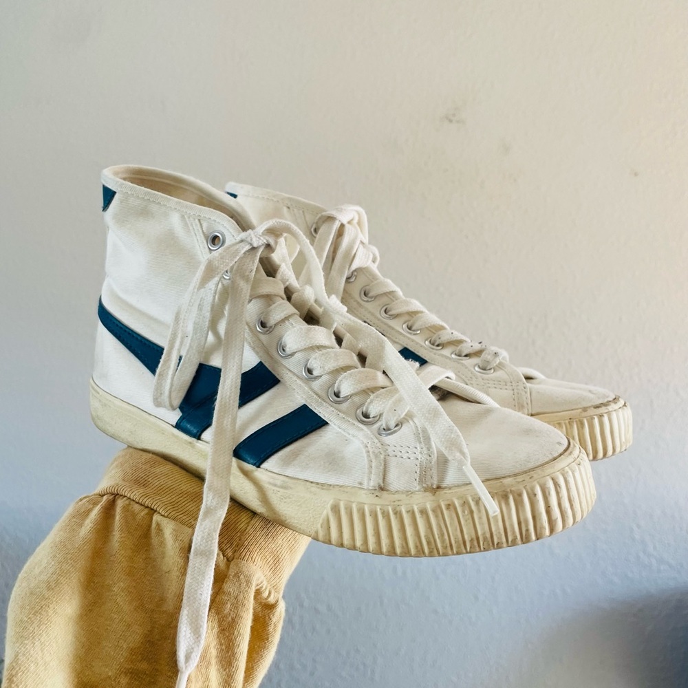 Gola Rally High Off White / Moonlight Tennis Shoes Sneakers